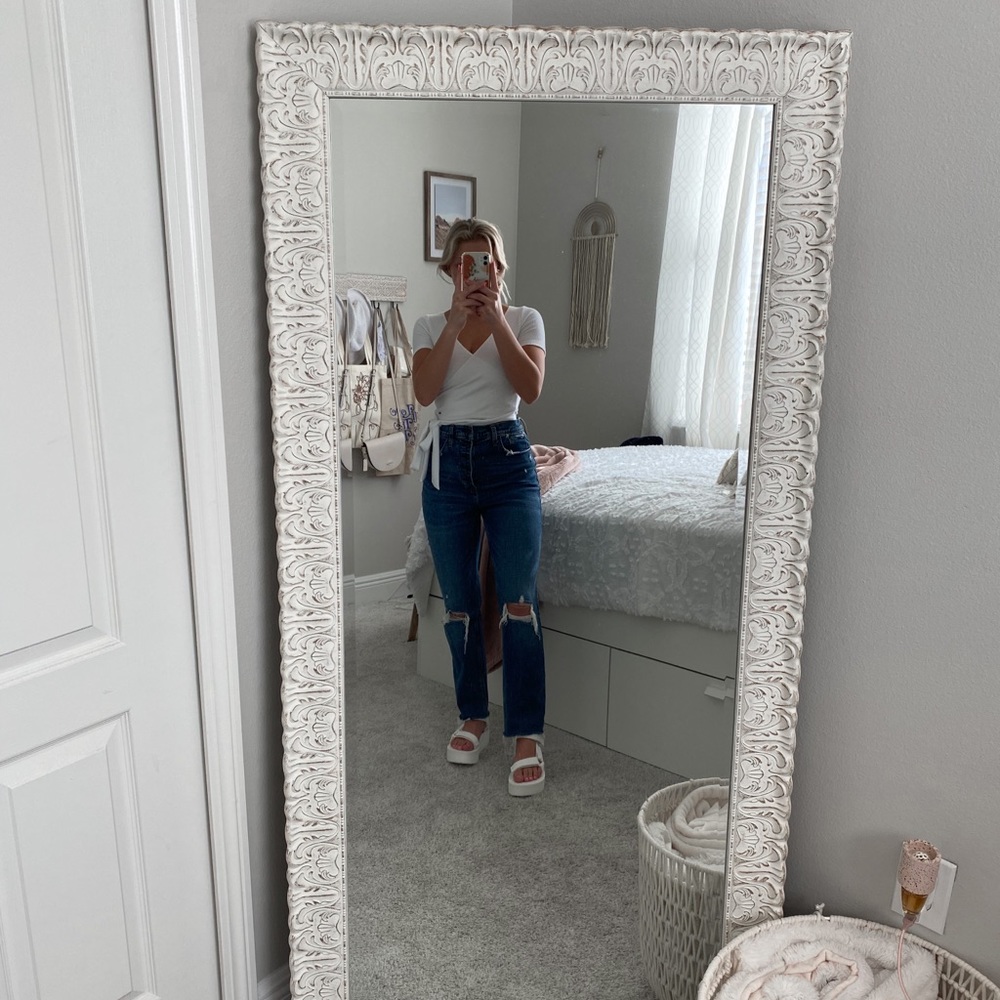 Abercrombie & Fitch ultra high rise mom jeans